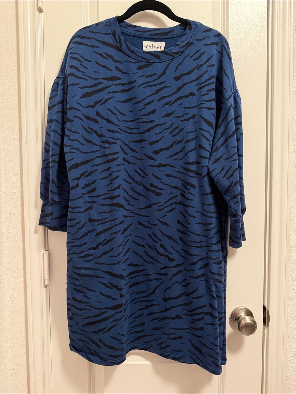 Anthropologie blue and black tiger-stripe tunic dress